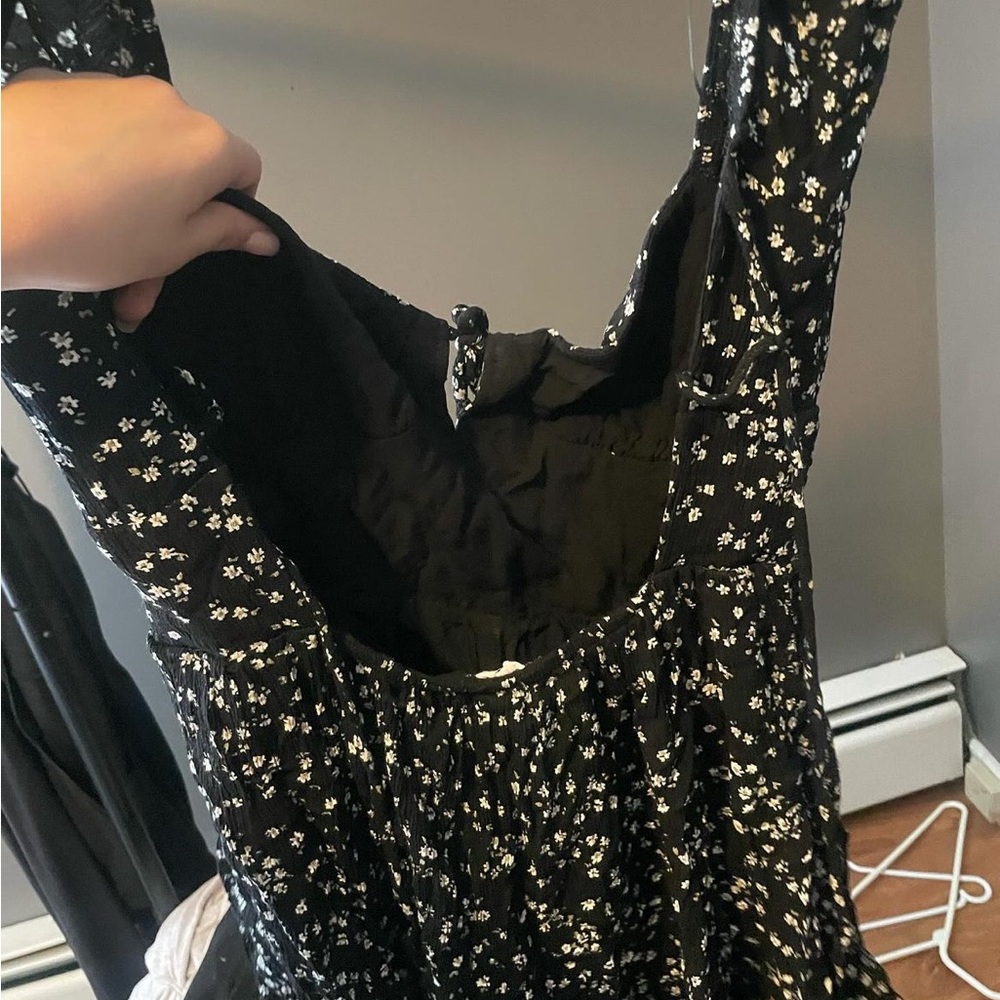 Sundress - Picture 3 of 5